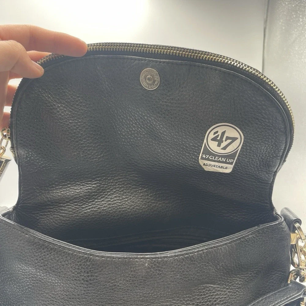 Michael Kors Bedford Leather Shoulder Crossbody Bag Black
